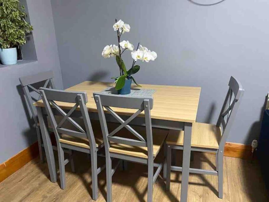 Lovely 1 Bed Studio Apartment With Free Parking Oxford Eksteriør billede